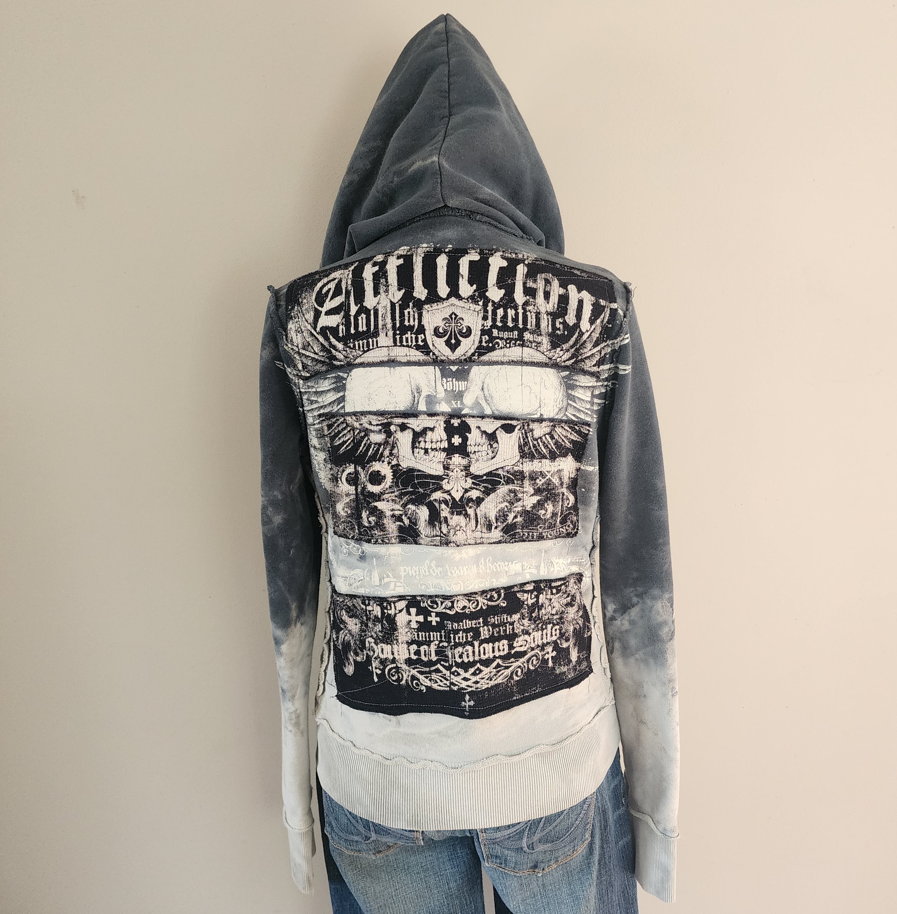 Y2K Affliction Grunge Graphic Skull Cathedral Print Studded Zip-Up Hoodie