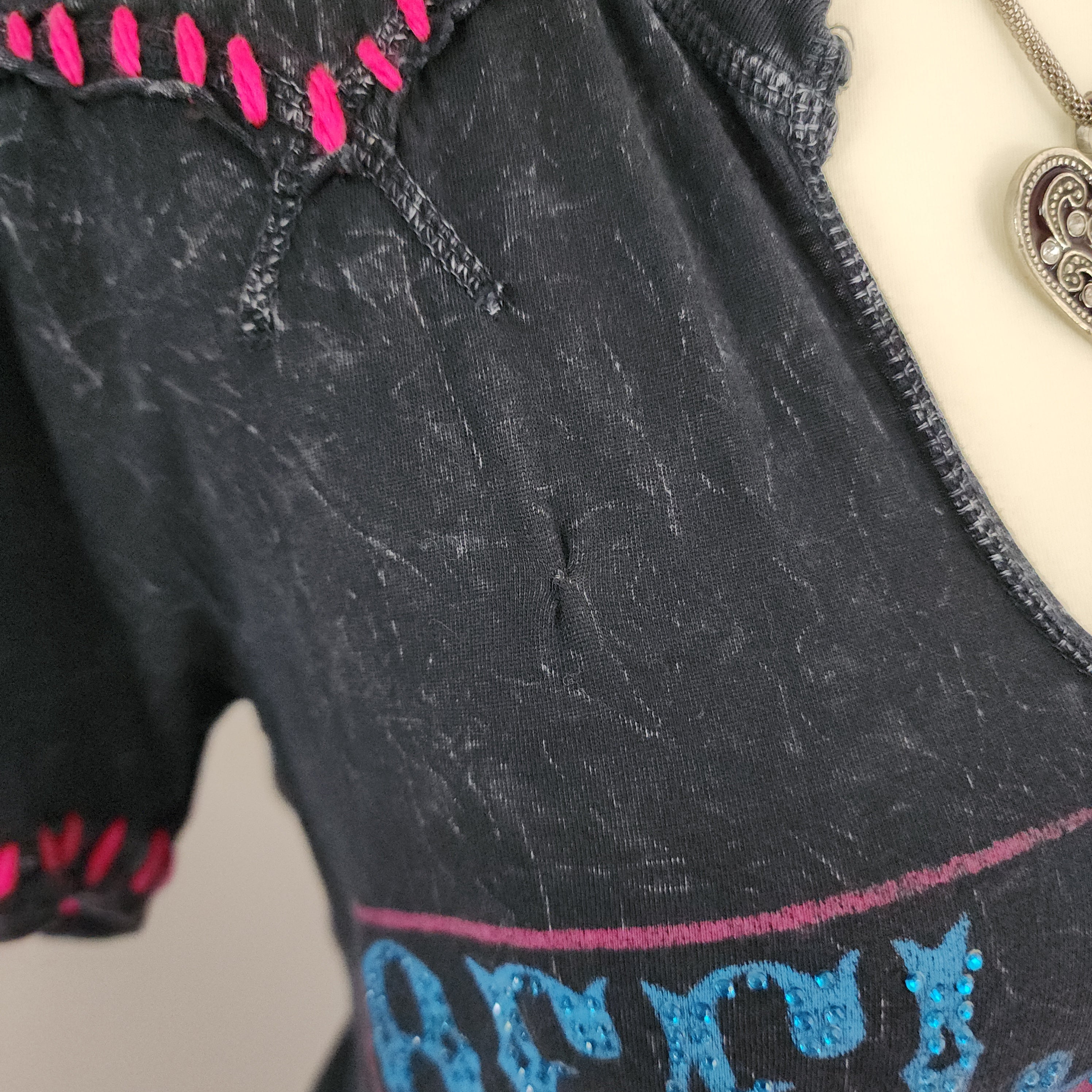 Affliction AC/MC Bedazzled Skull Pattern Graphic Print Top
