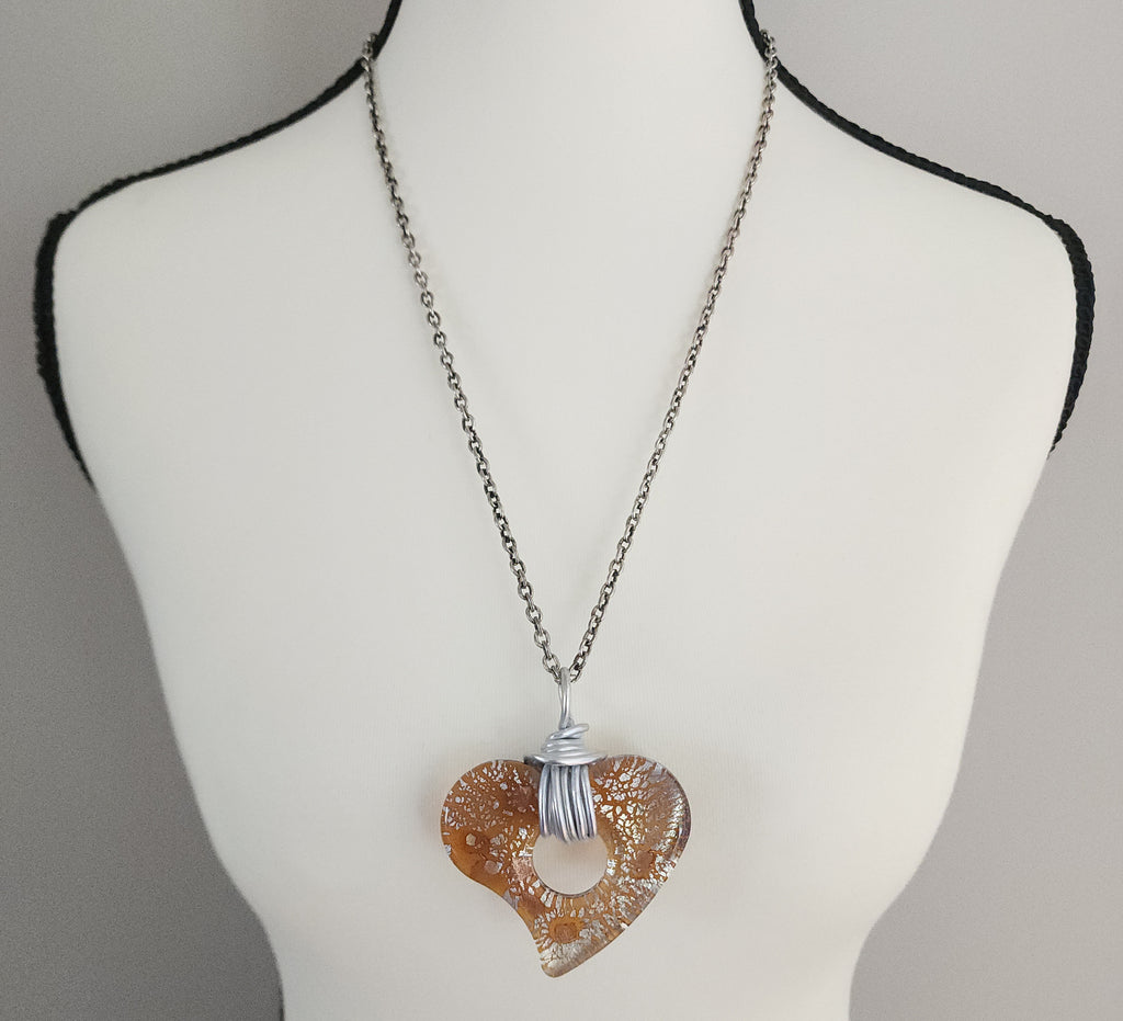 Heart Cheetah Print Wire Fashion Necklace