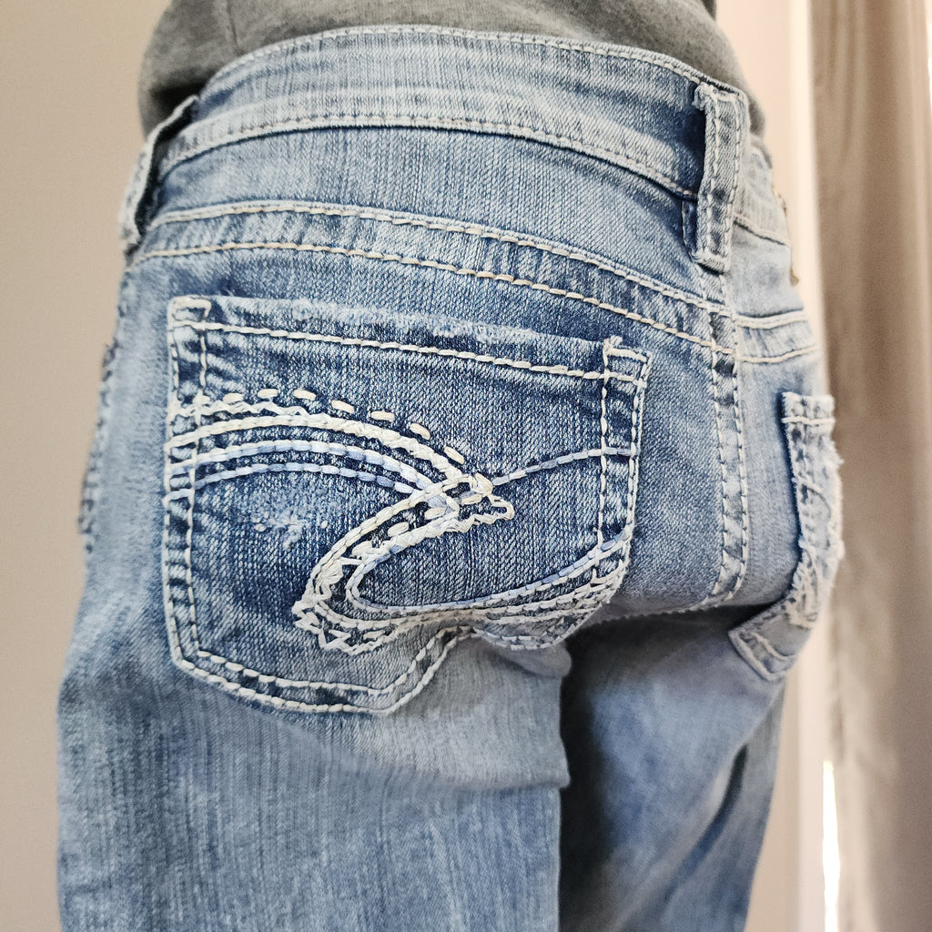 Y2K Silver Jeans Low Rise Light Wash Embroidered Distressed Straight Leg Denim Jeans