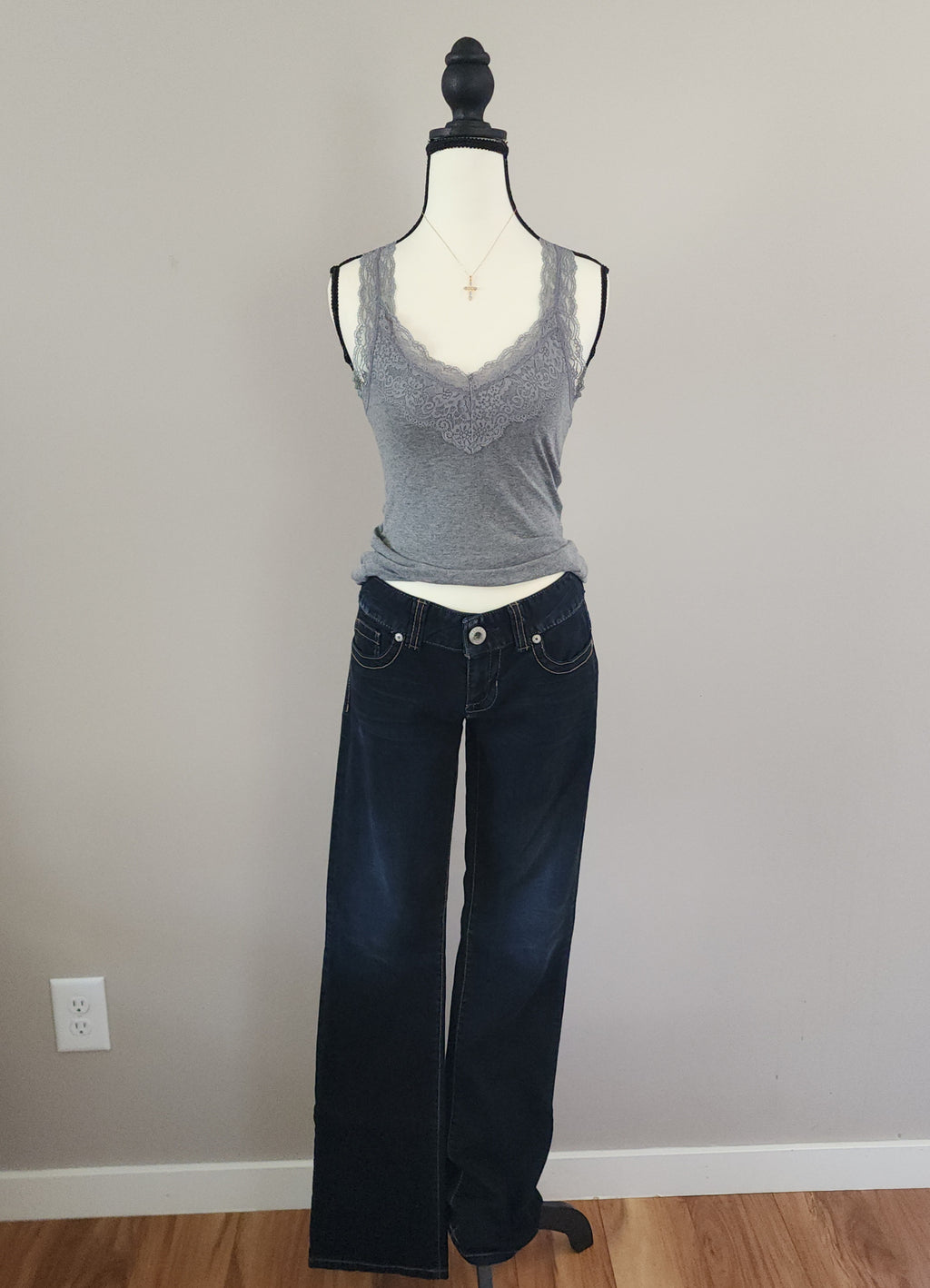 Y2K Inspired Guess Low Rise Very Dark Wash Blue Bootcut Denim Jeans