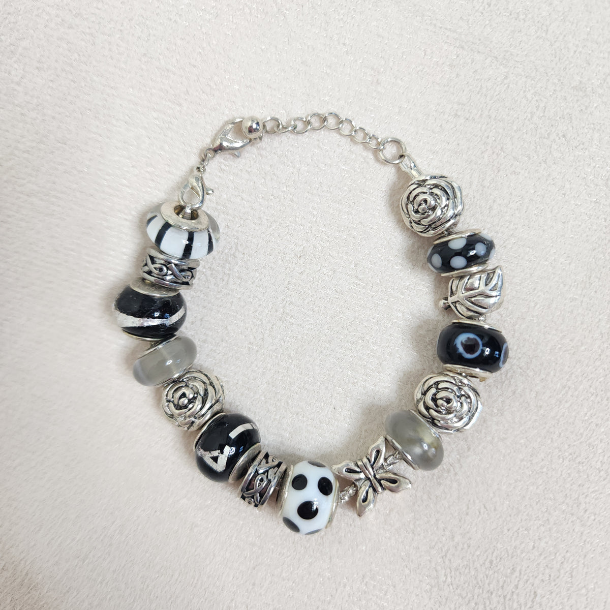 Chunky Charm Beaded Fashion Bracelet