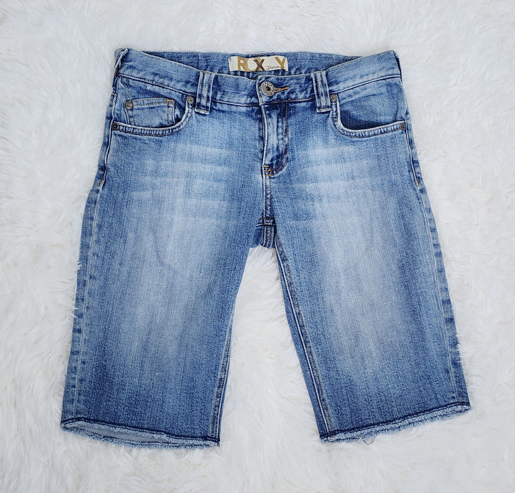 Y2K Roxy Low Rise Light Wash Blue Denim Embroidered Capris