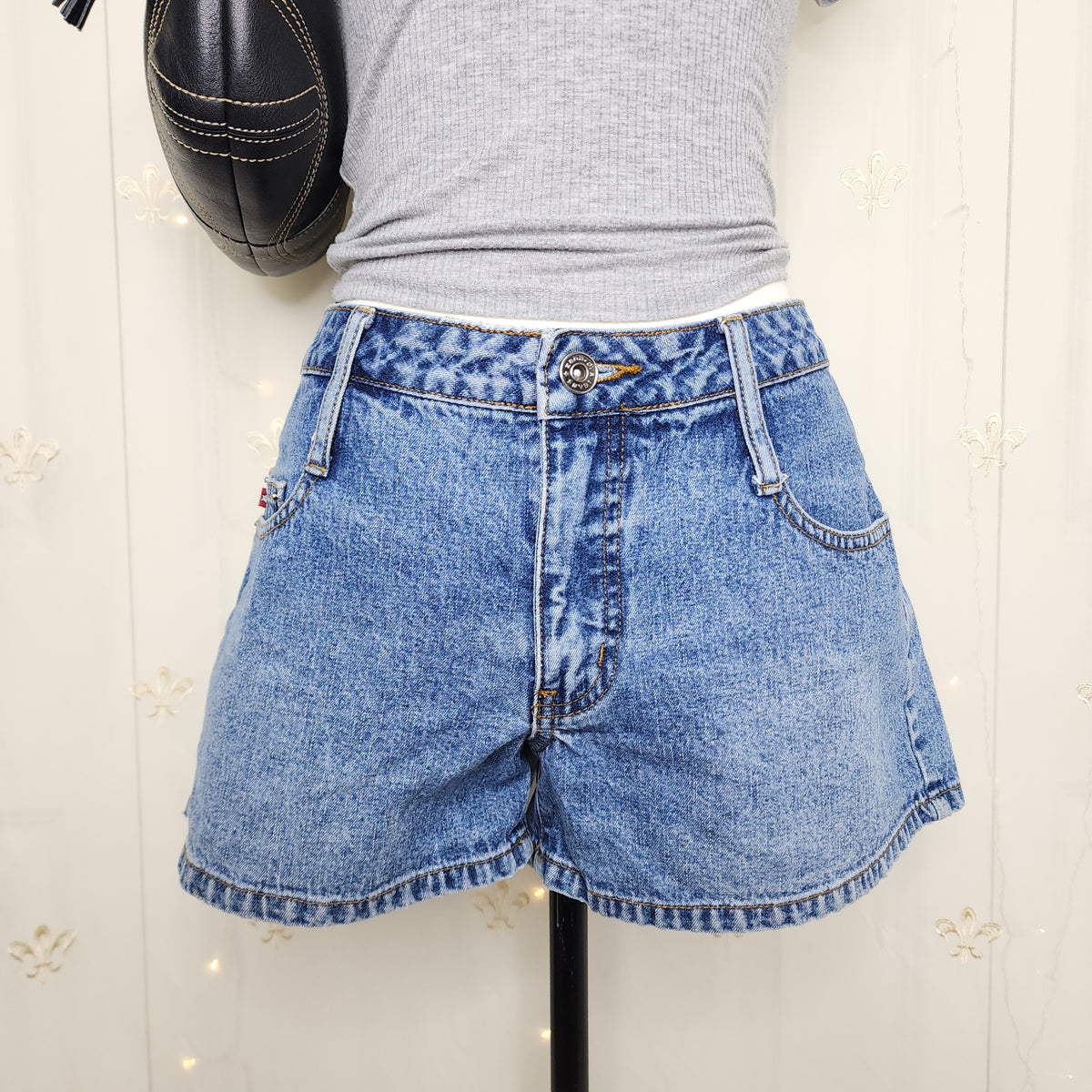 Y2K Low Rise Medium Wash Blue Denim Shorts